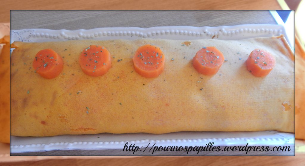 Biscuit roulé de carottes à la crème de poireaux--